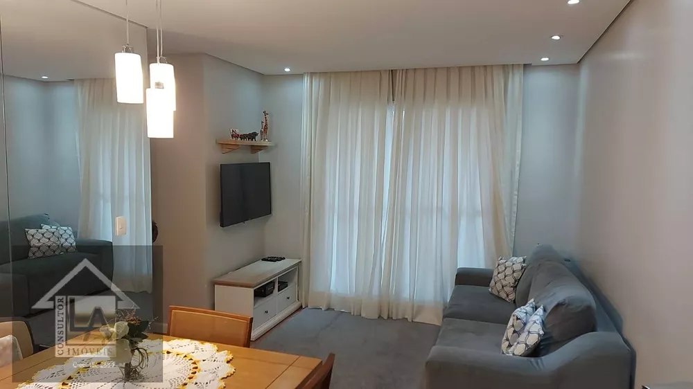 Apartamento à venda com 3 quartos, 67m² - Foto 1