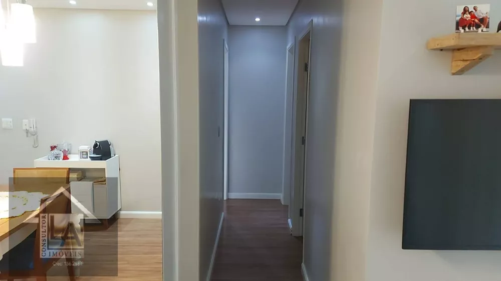 Apartamento à venda com 3 quartos, 67m² - Foto 2