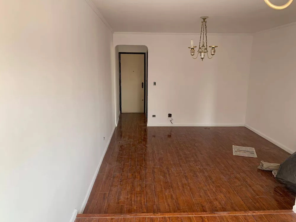 Apartamento à venda com 2 quartos, 74m² - Foto 2