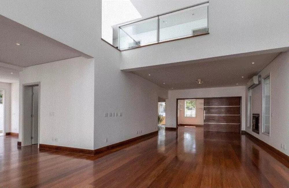 Casa de Condomínio à venda com 4 quartos, 958m² - Foto 1