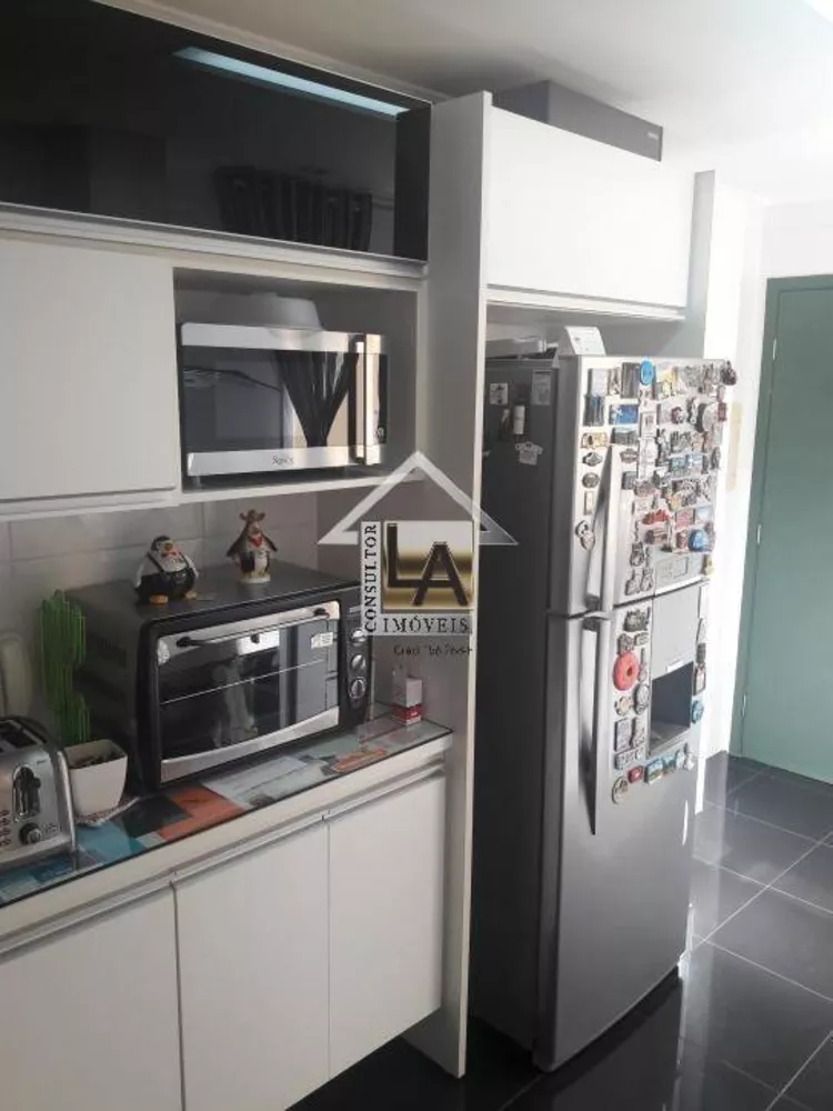 Apartamento à venda com 3 quartos, 154m² - Foto 14