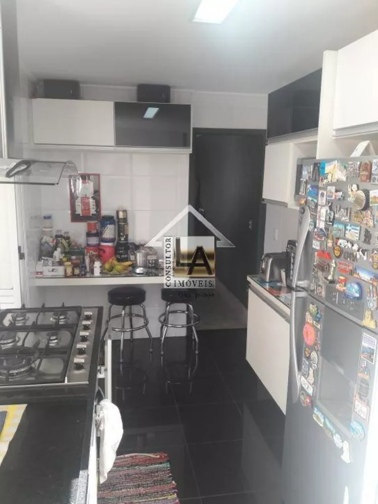 Apartamento à venda com 3 quartos, 154m² - Foto 16