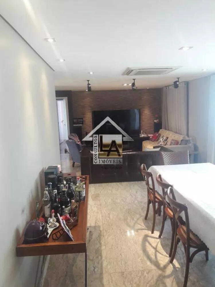 Apartamento à venda com 3 quartos, 154m² - Foto 3