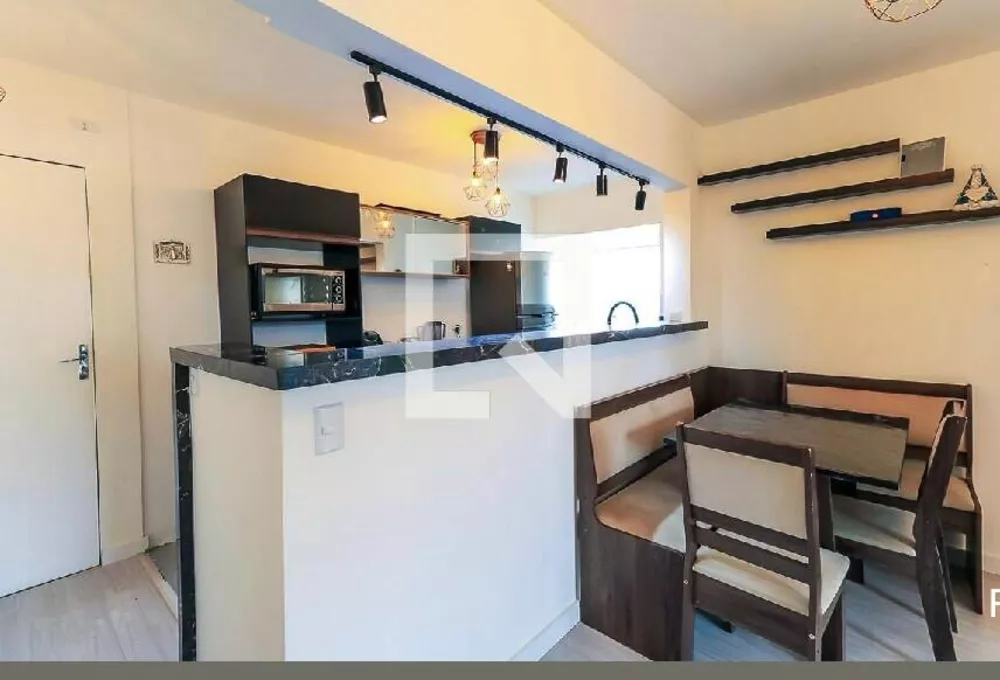 Apartamento à venda com 2 quartos, 64m² - Foto 3