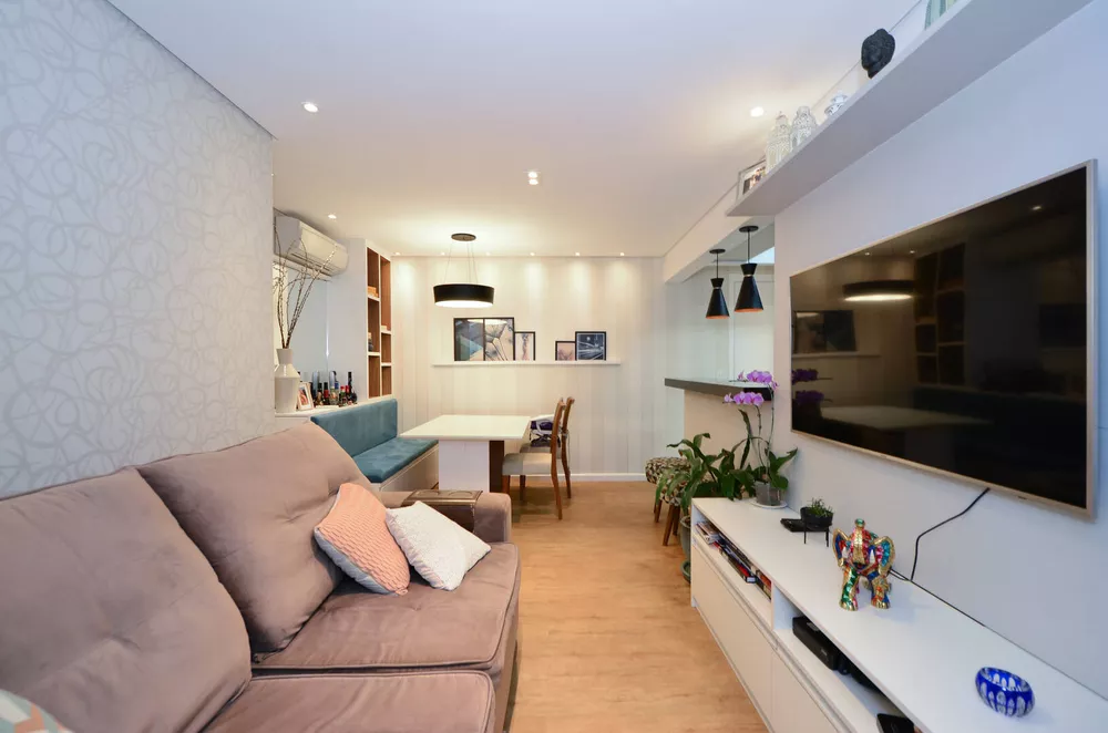 Apartamento à venda com 2 quartos, 69m² - Foto 1