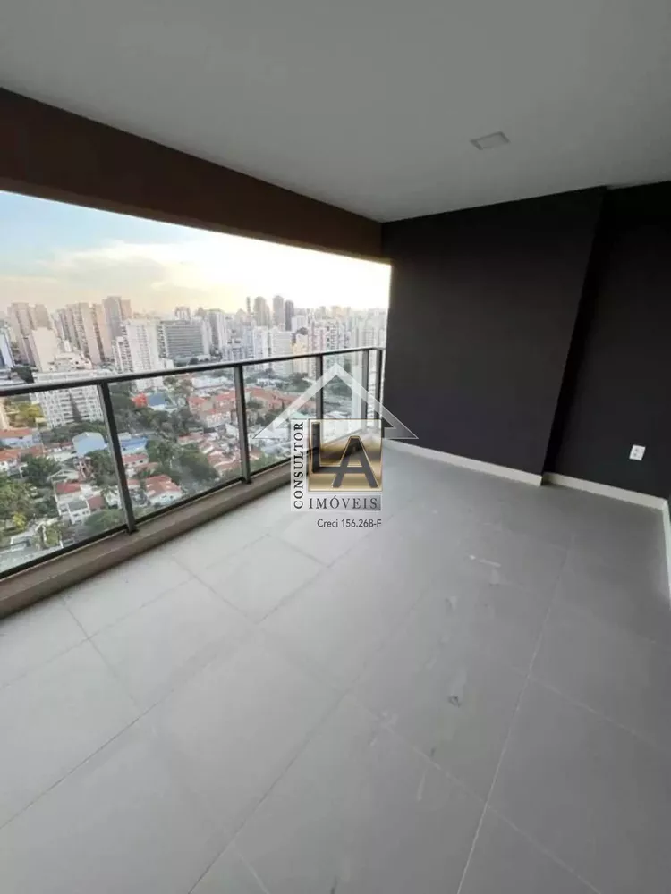 Apartamento à venda com 3 quartos, 143m² - Foto 1