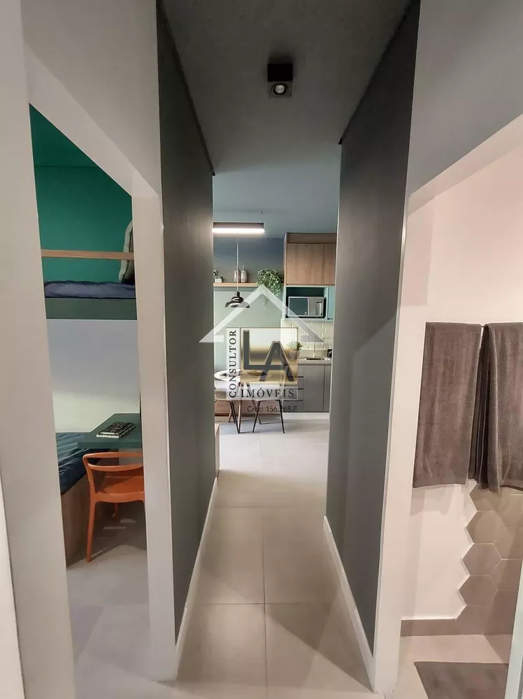 Apartamento à venda com 2 quartos, 42m² - Foto 3