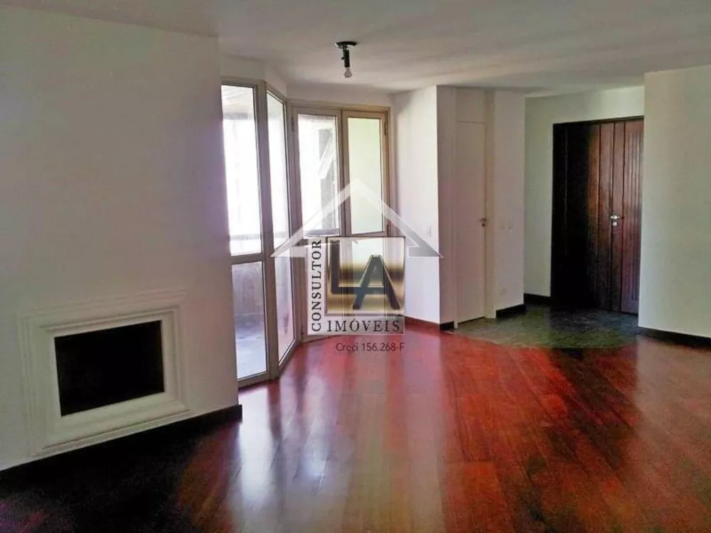 Apartamento à venda com 3 quartos, 117m² - Foto 2