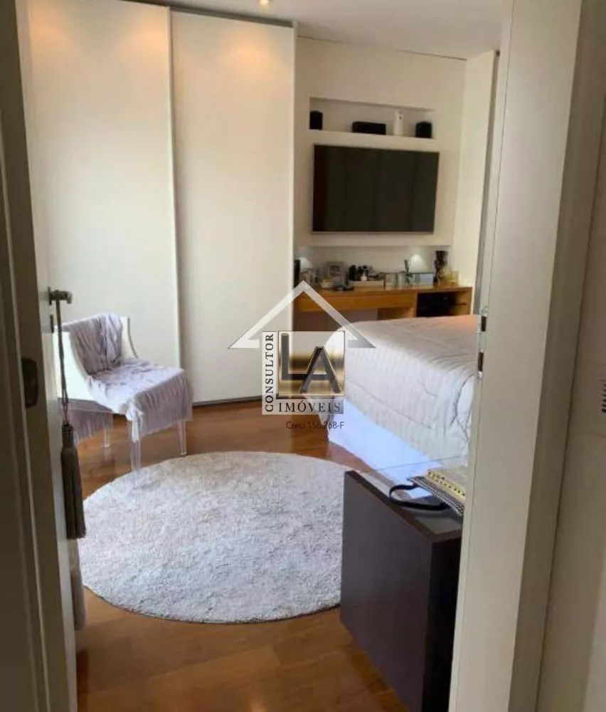 Apartamento à venda com 3 quartos, 304m² - Foto 10