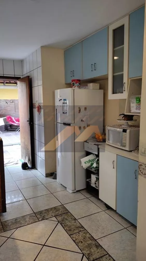 Casa, 3 quartos, 193 m² - Foto 9