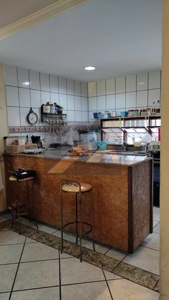 Casa, 3 quartos, 193 m² - Foto 8