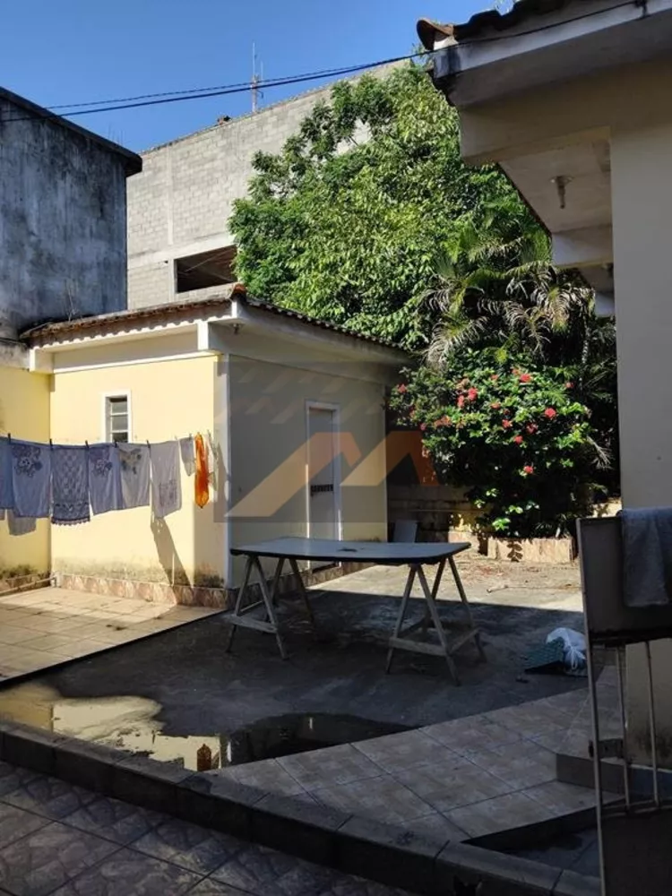 Casa, 2 quartos, 258 m² - Foto 6