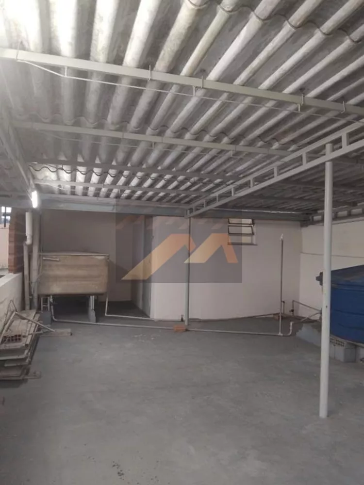 Casa, 2 quartos, 320 m² - Foto 1