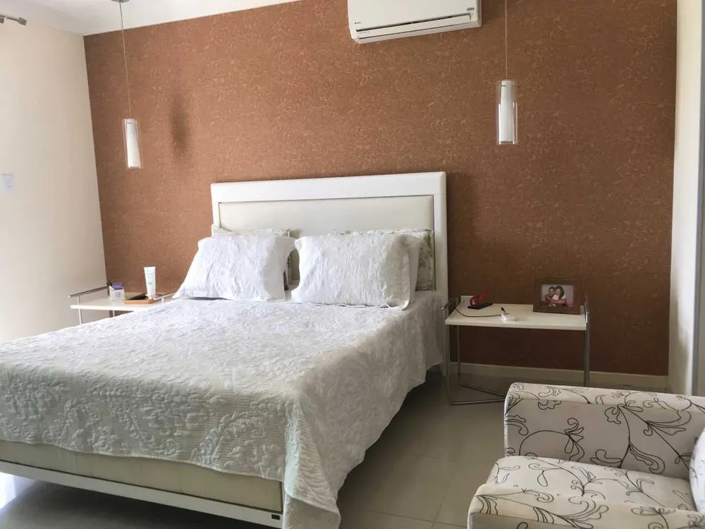 Casa, 3 quartos, 236 m² - Foto 3