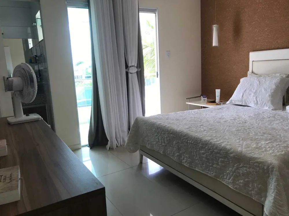Casa, 3 quartos, 236 m² - Foto 2