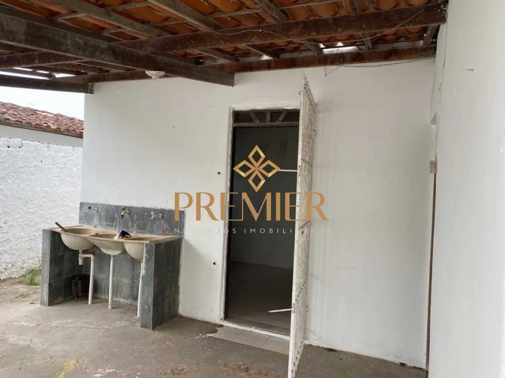 Casa, 2 quartos, 270 m² - Foto 16