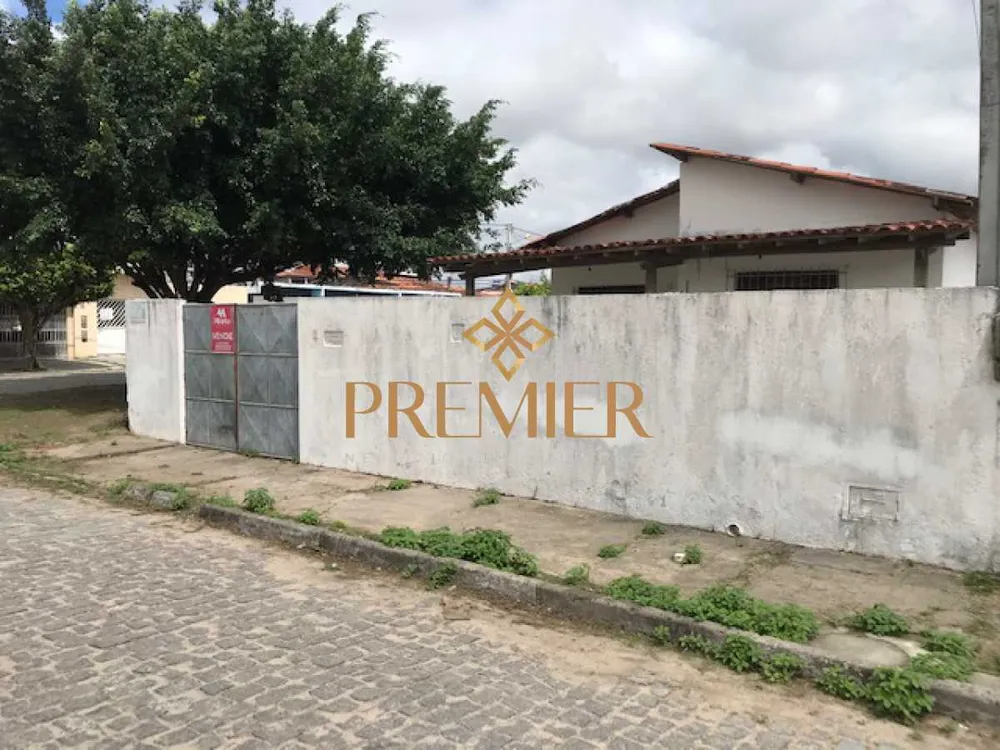 Casa, 2 quartos, 270 m² - Foto 1