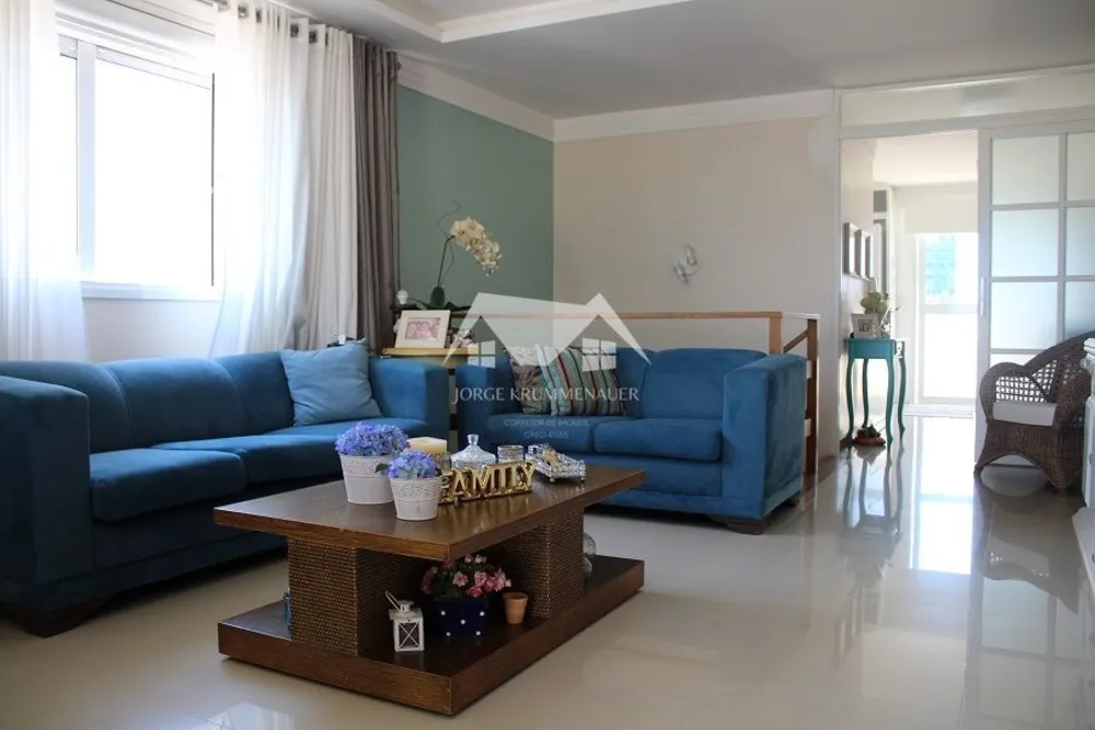 Cobertura, 3 quartos, 250 m² - Foto 1