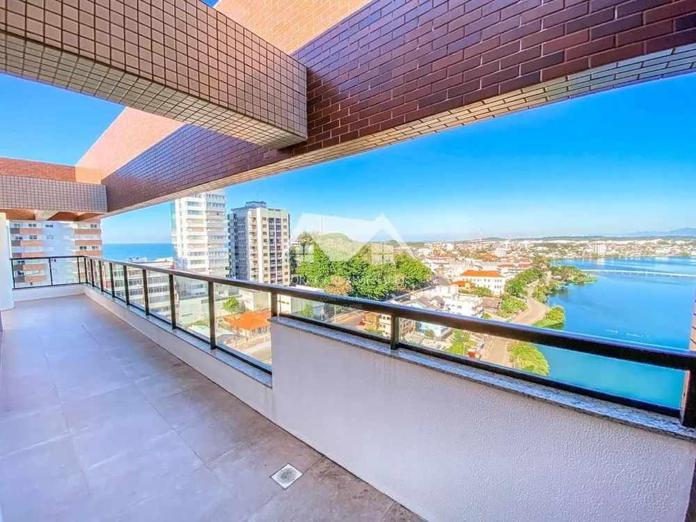 Cobertura, 3 quartos, 236 m² - Foto 4