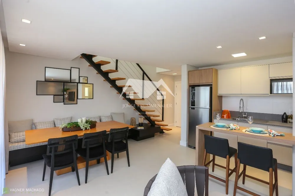 Apartamento, 3 quartos, 215 m² - Foto 1