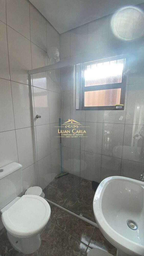 Casa à venda com 4 quartos, 165m² - Foto 2