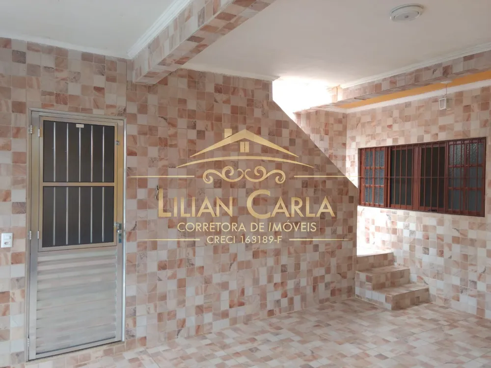Sobrado, 3 quartos, 222 m² - Foto 2
