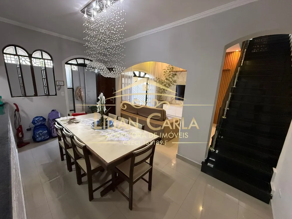 Sobrado, 4 quartos, 246 m² - Foto 3