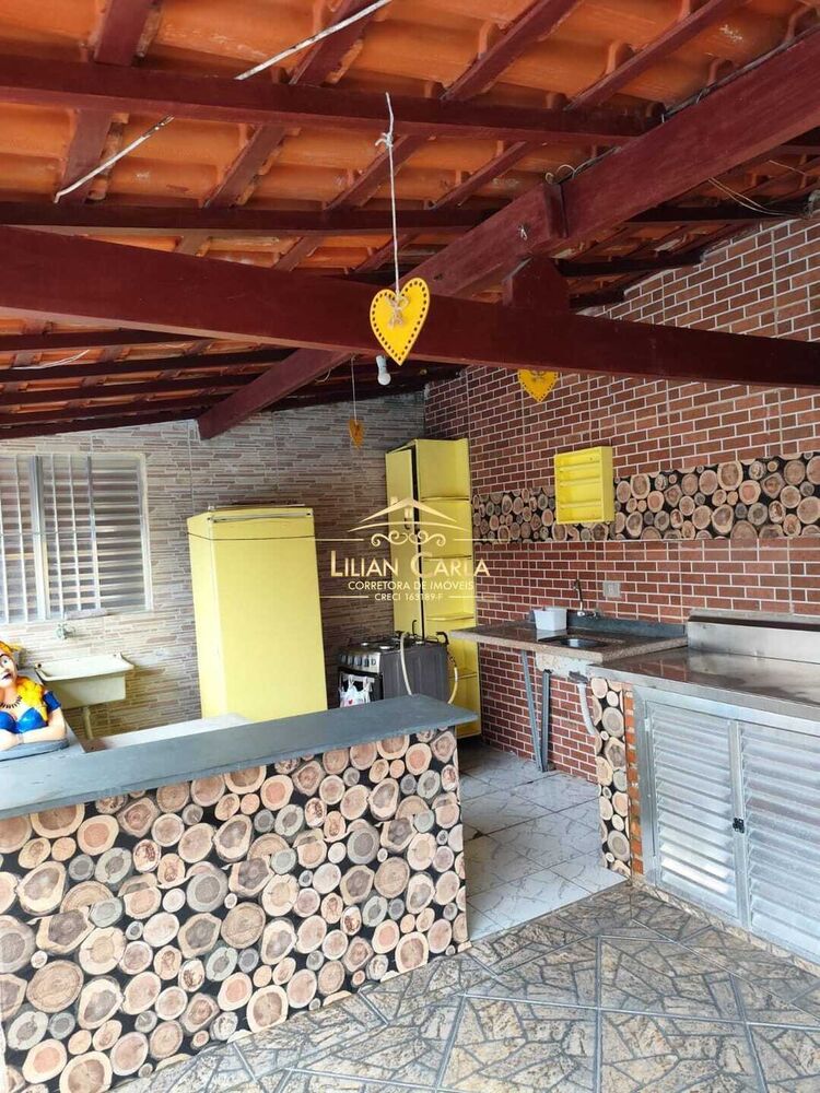 Casa, 4 quartos, 107 m² - Foto 1