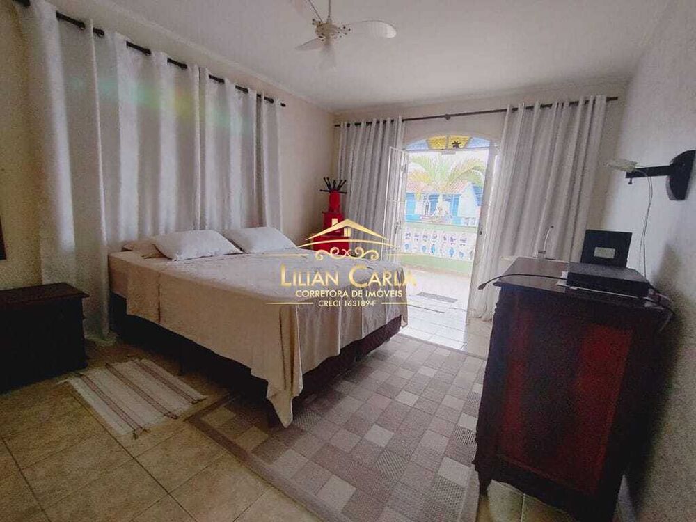 Sobrado, 3 quartos, 1633 m² - Foto 1
