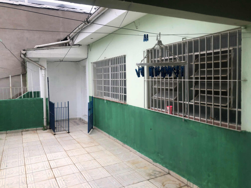 Casa à venda com 4 quartos, 260m² - Foto 3