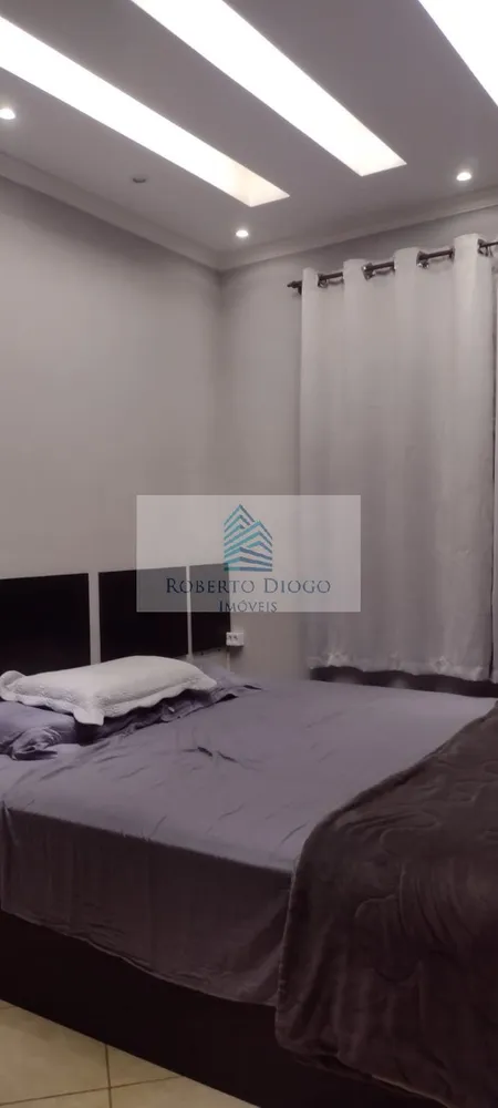 Casa, 3 quartos, 317 m² - Foto 1
