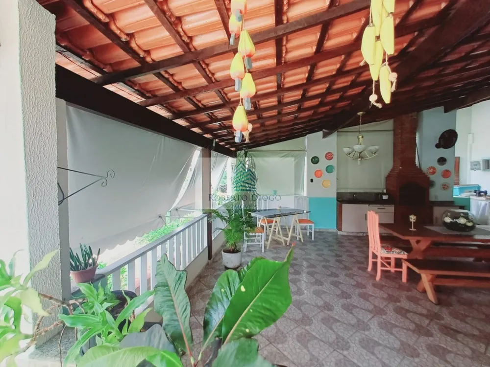 Casa, 4 quartos, 230 m² - Foto 3