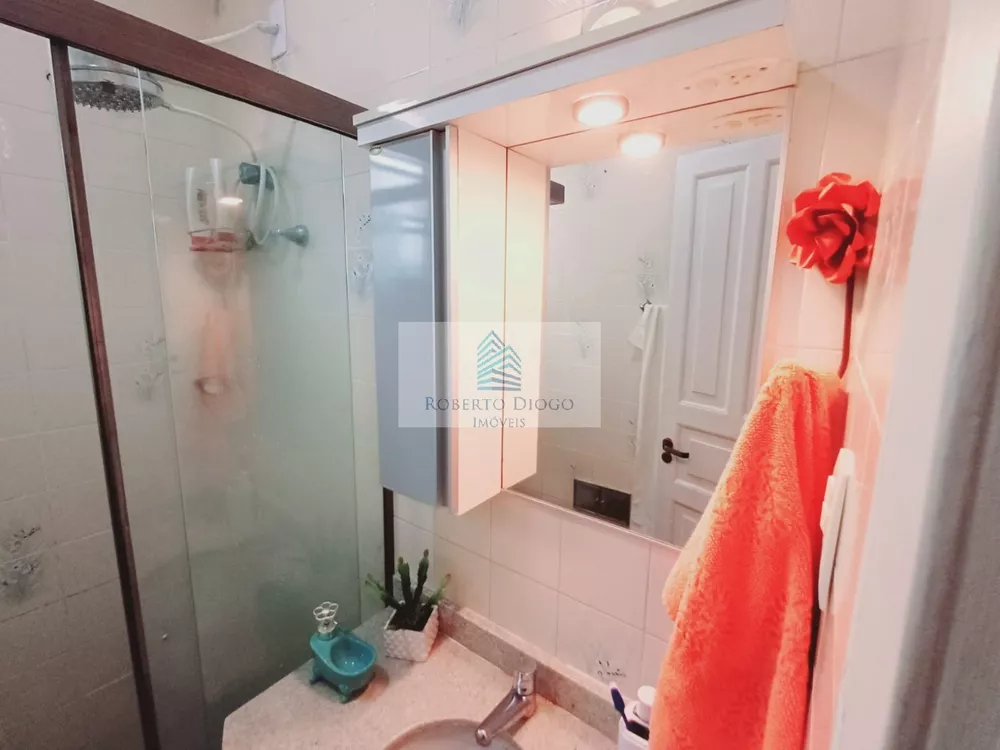 Casa, 4 quartos, 230 m² - Foto 2