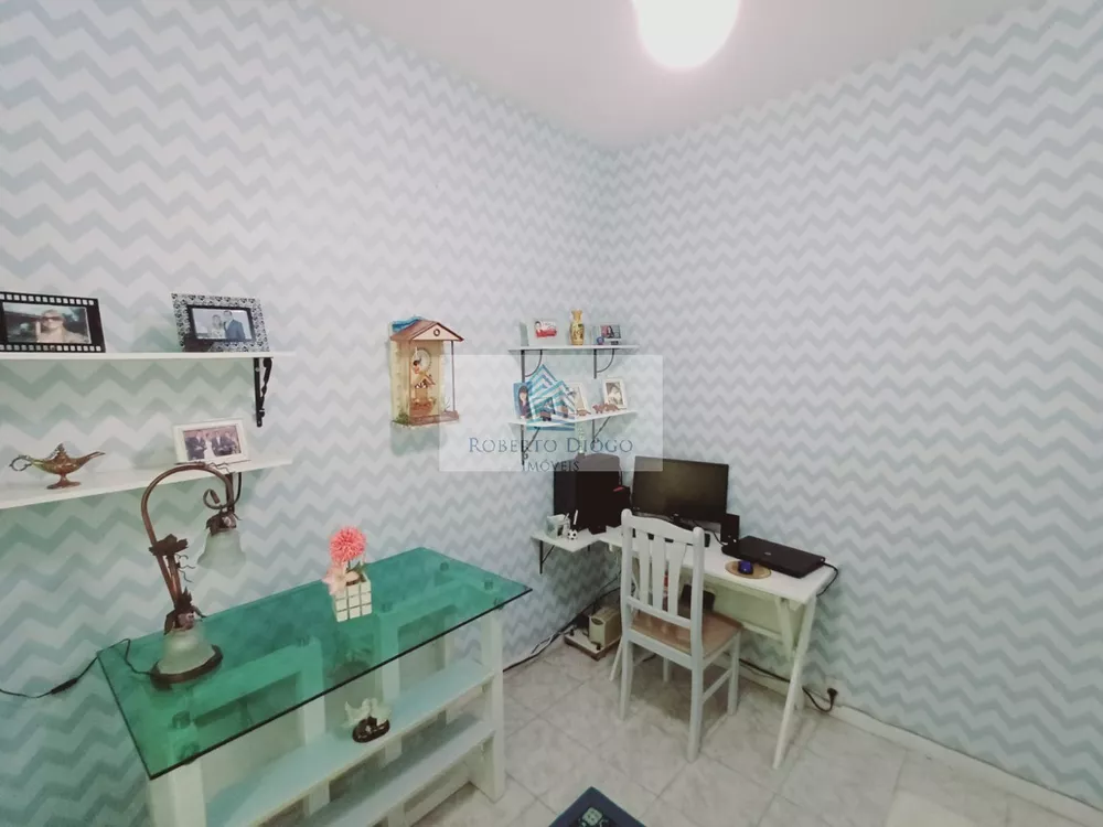 Casa, 4 quartos, 230 m² - Foto 1