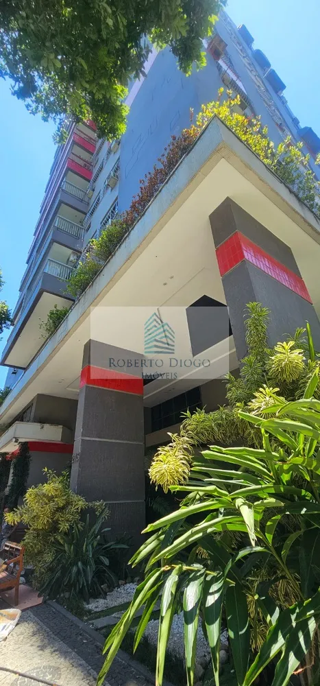 Apartamento, 3 quartos, 161 m² - Foto 1