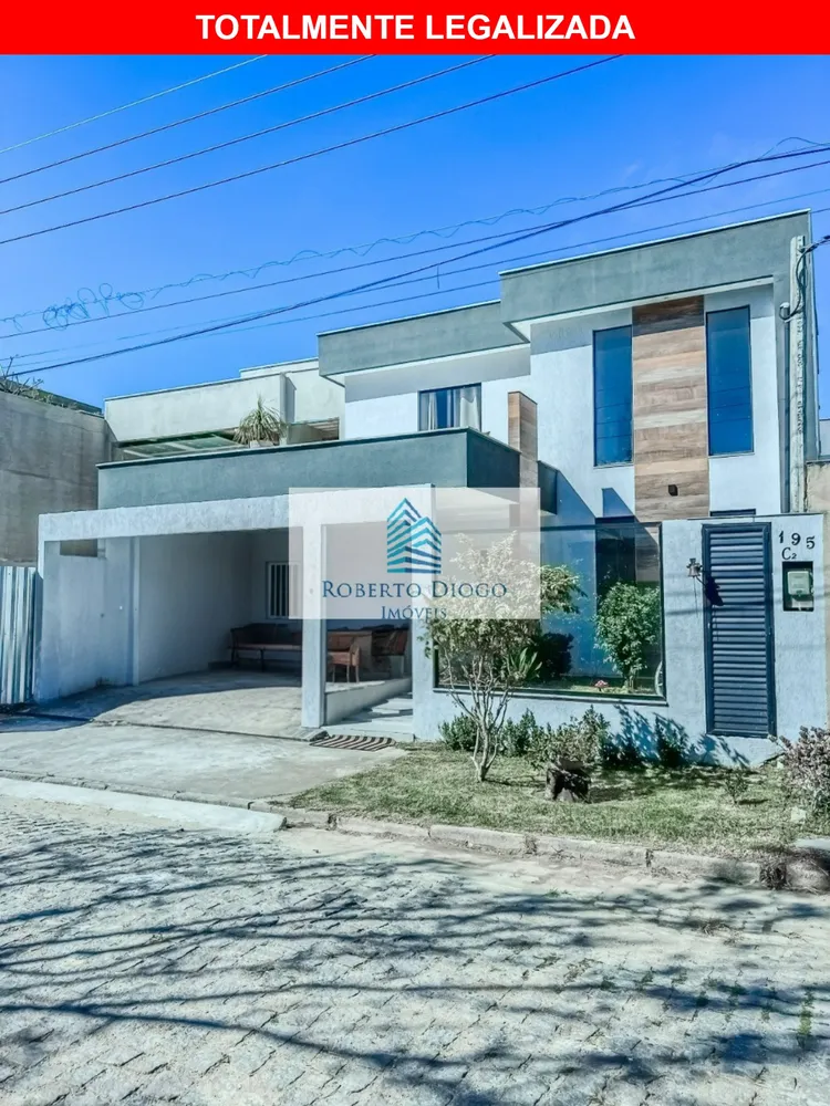 Casa, 3 quartos, 215 m² - Foto 2