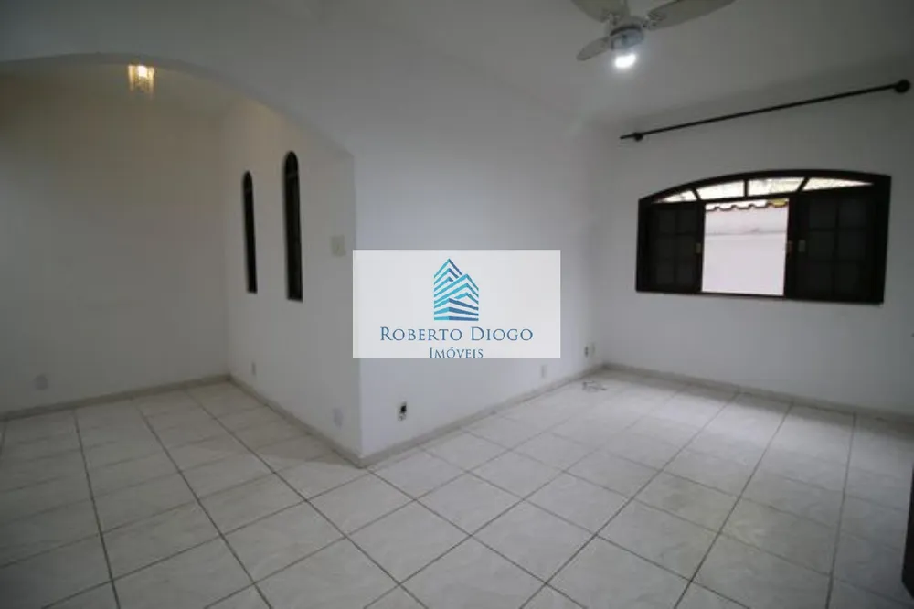 Casa, 3 quartos, 192 m² - Foto 1