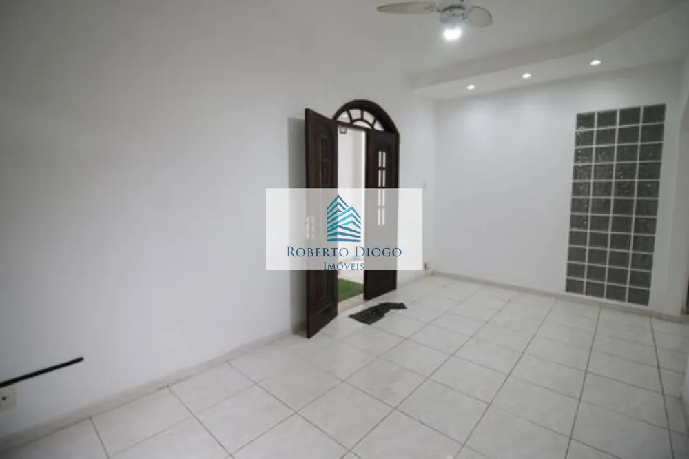 Casa, 3 quartos, 192 m² - Foto 3