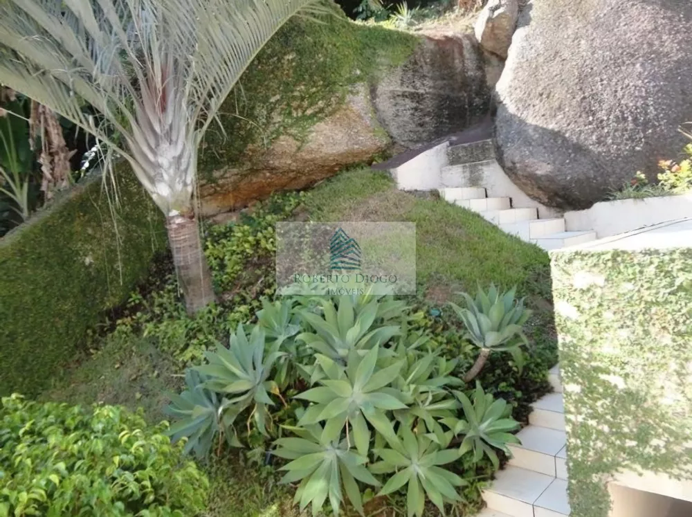 Casa, 4 quartos, 330 m² - Foto 2