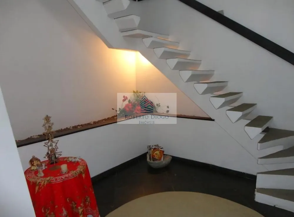 Casa, 4 quartos, 330 m² - Foto 9