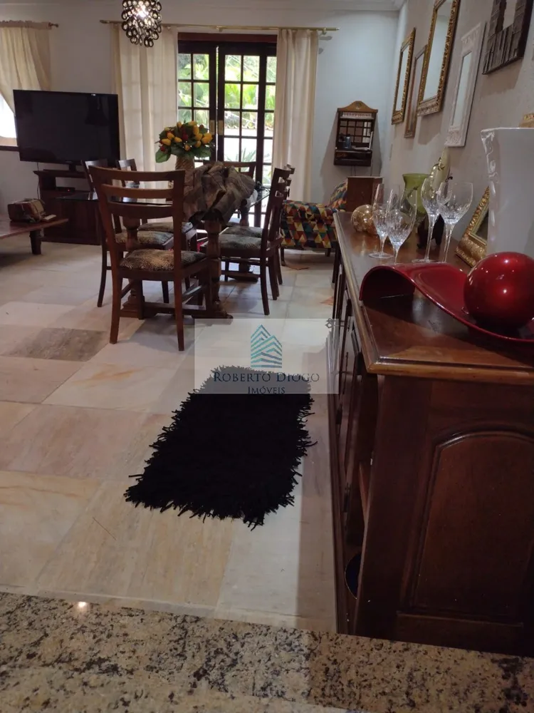 Casa, 3 quartos, 200 m² - Foto 13