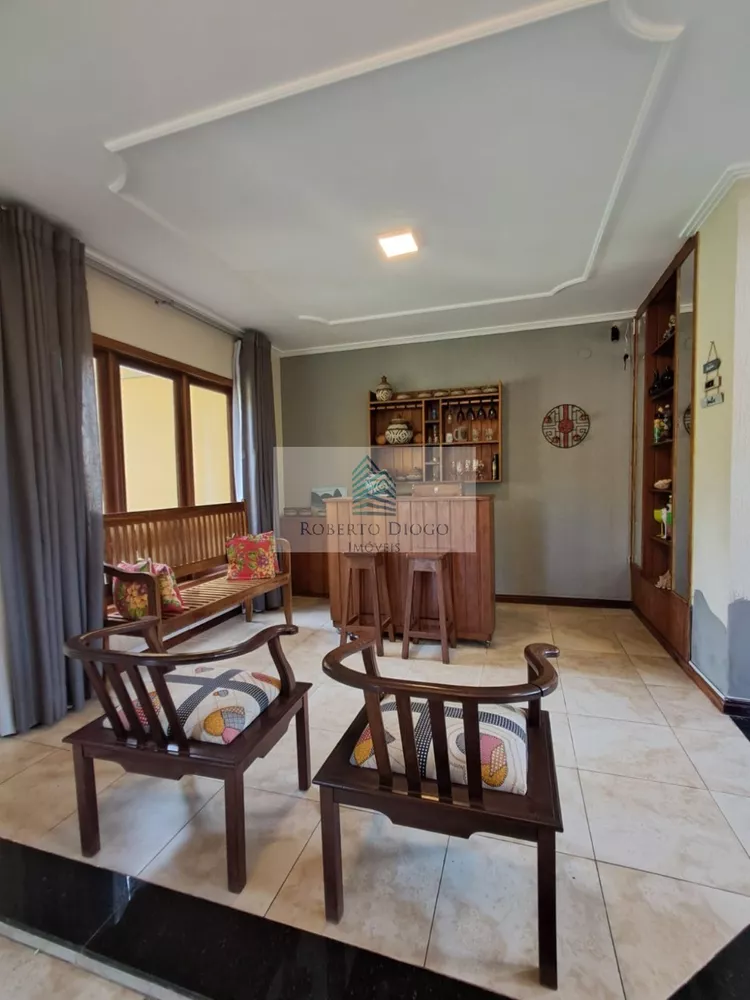 Casa, 5 quartos, 1035 m² - Foto 2