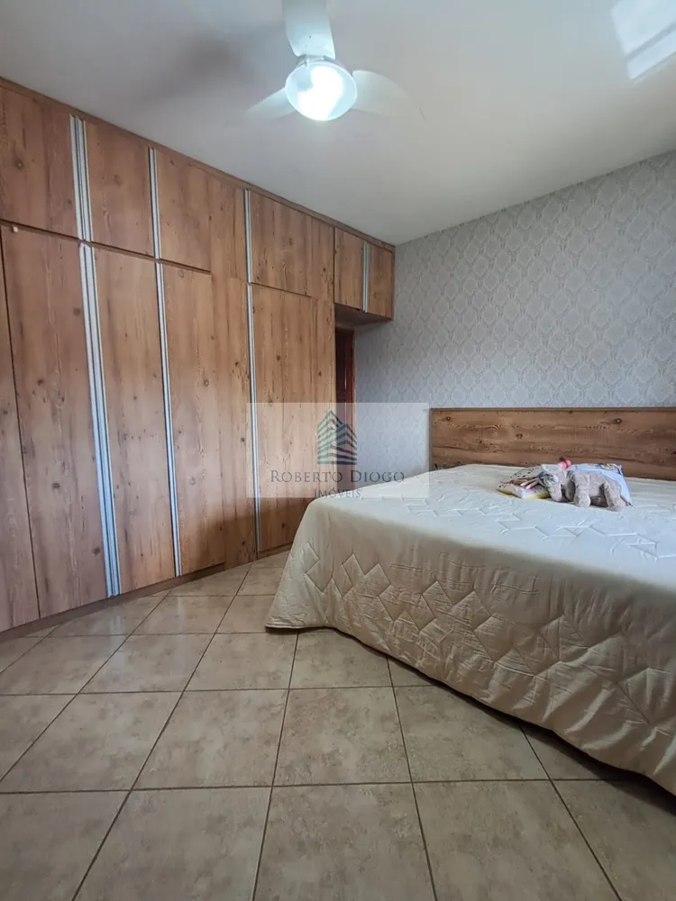 Casa, 5 quartos, 1035 m² - Foto 1