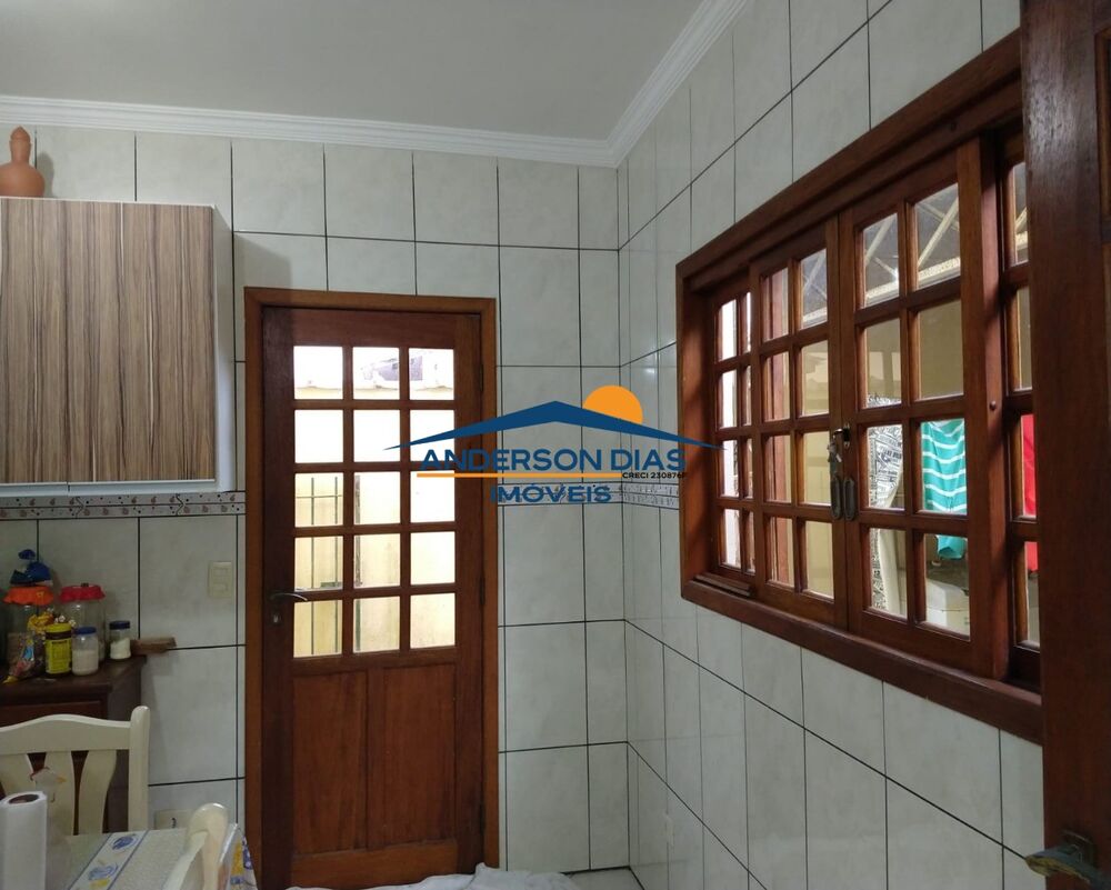 Casa, 3 quartos, 250 m² - Foto 13