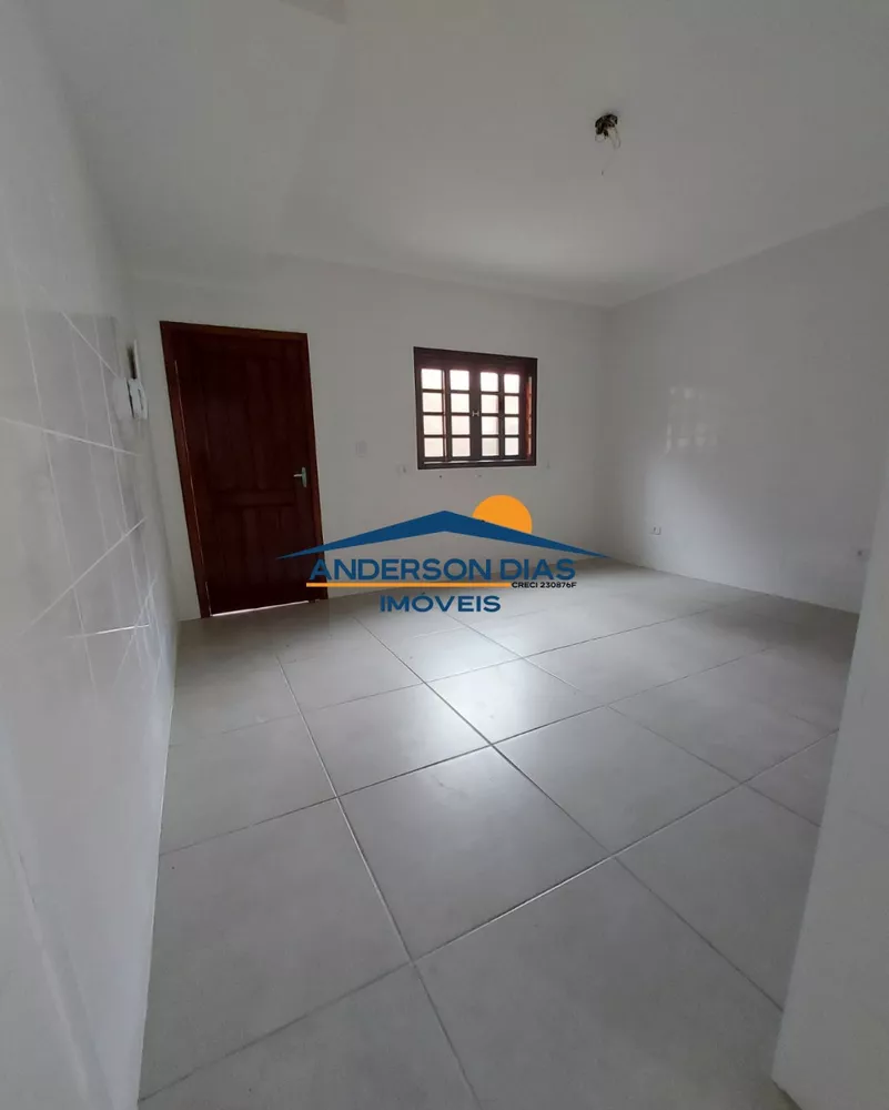 Casa à venda com 2 quartos, 85m² - Foto 4