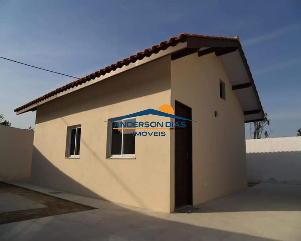 Casa, 2 quartos, 52 m² - Foto 1