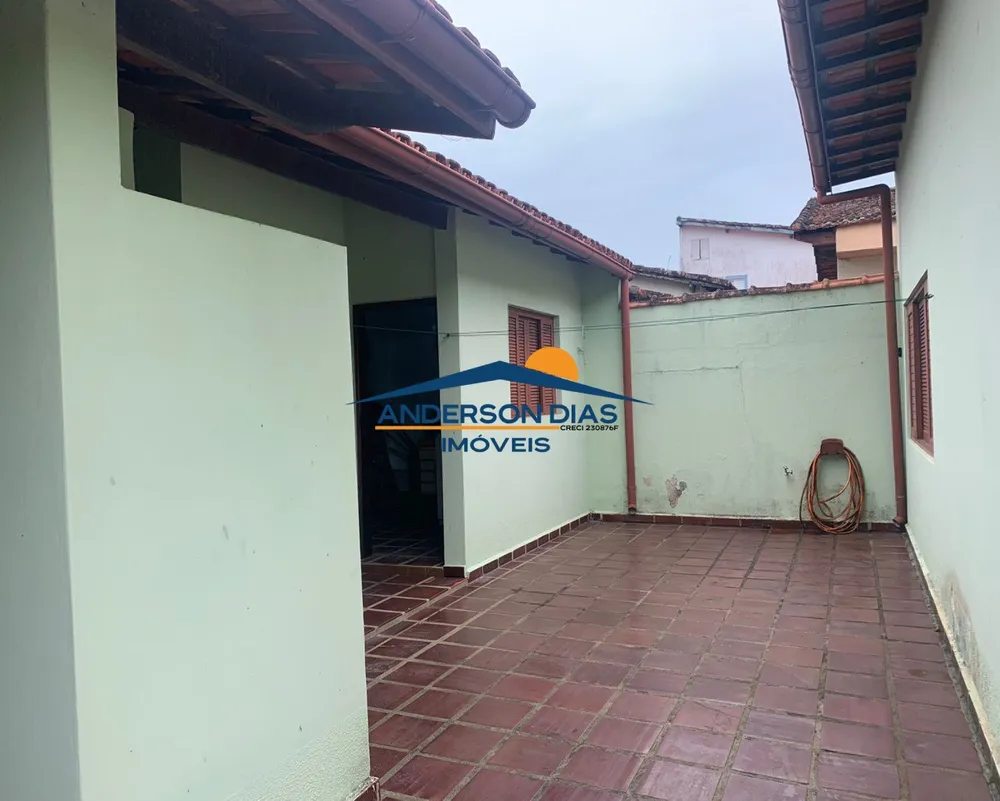 Casa, 3 quartos, 250 m² - Foto 7