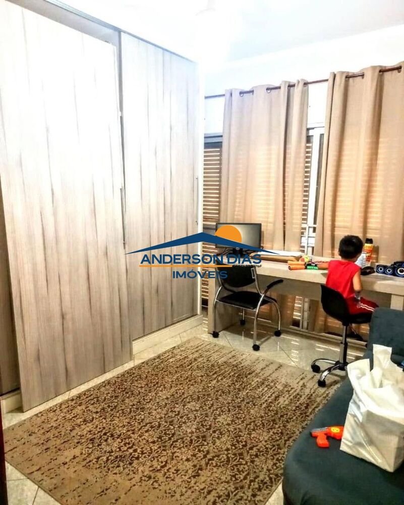 Apartamento, 3 quartos, 197 m² - Foto 2