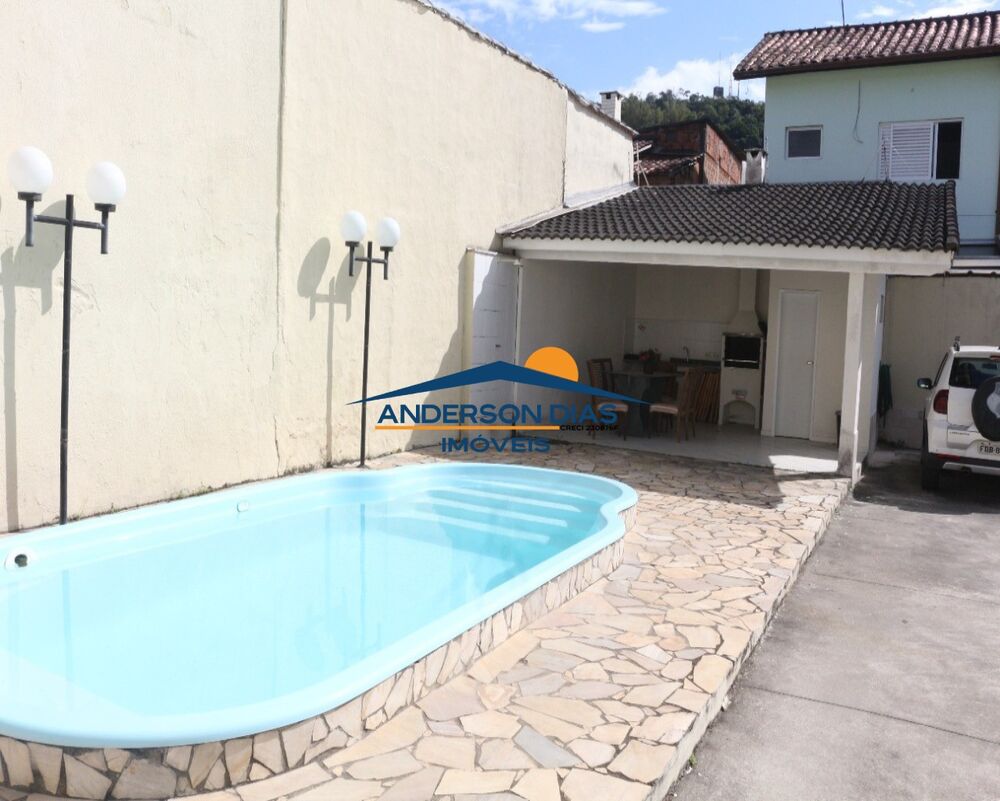 Casa, 2 quartos, 103 m² - Foto 1