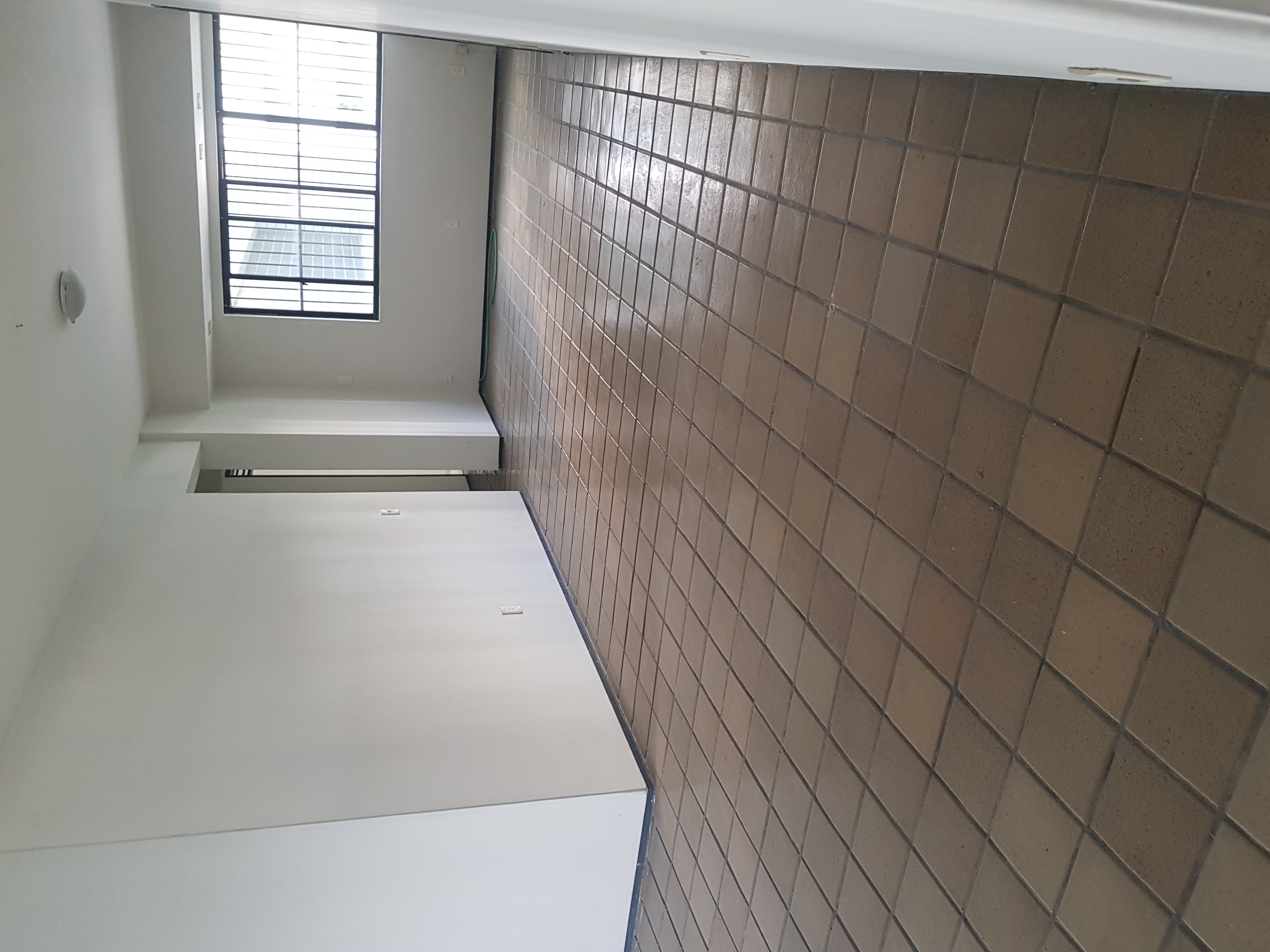 Apartamento à venda com 3 quartos, 180m² - Foto 2